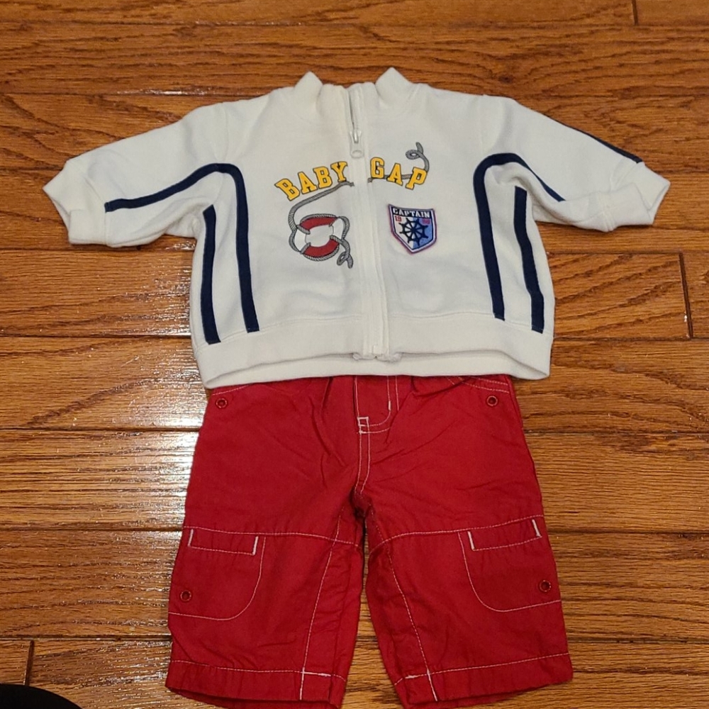 Baby GAP outfit